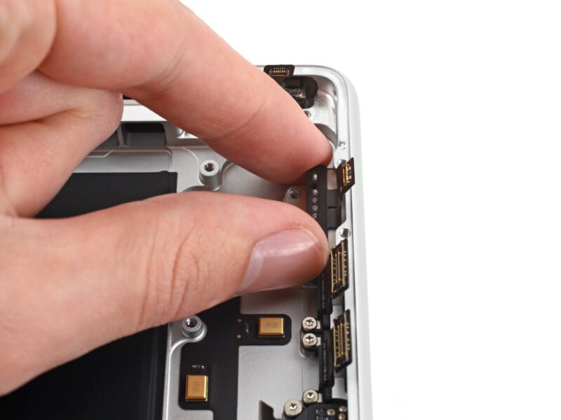MagSafe 3 Charging Port 821-03504 - Image 4