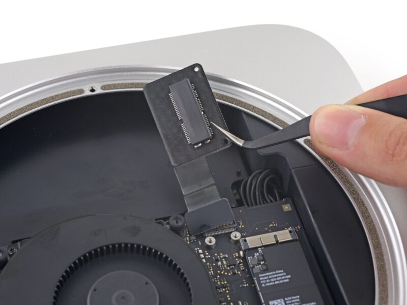 Solid State Drive (SSD) PCIe Flex Cable - Image 4